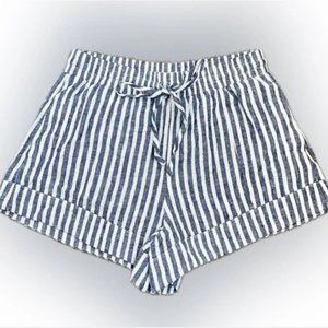 NWT Universal Thread Women's High-Rise Linen Pull-On Shorts Navy Blue Striped
